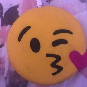 Meet your Posher, Evin